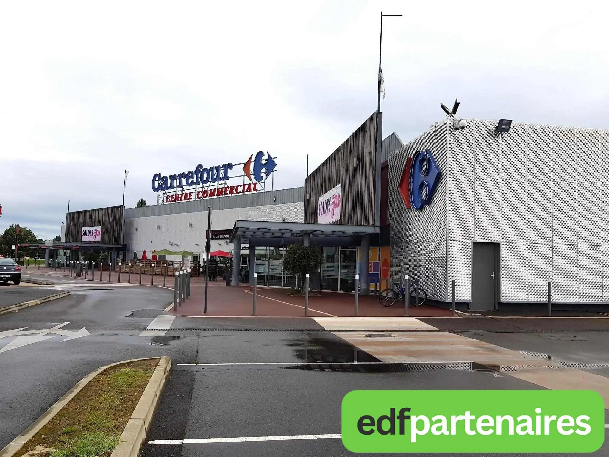 Centre commercial Carrefour Mont de Marsan - 40000 Mont-De-Marsan Centre commercial Carrefour Mont de Marsan - 40000 Mont-De-Marsan