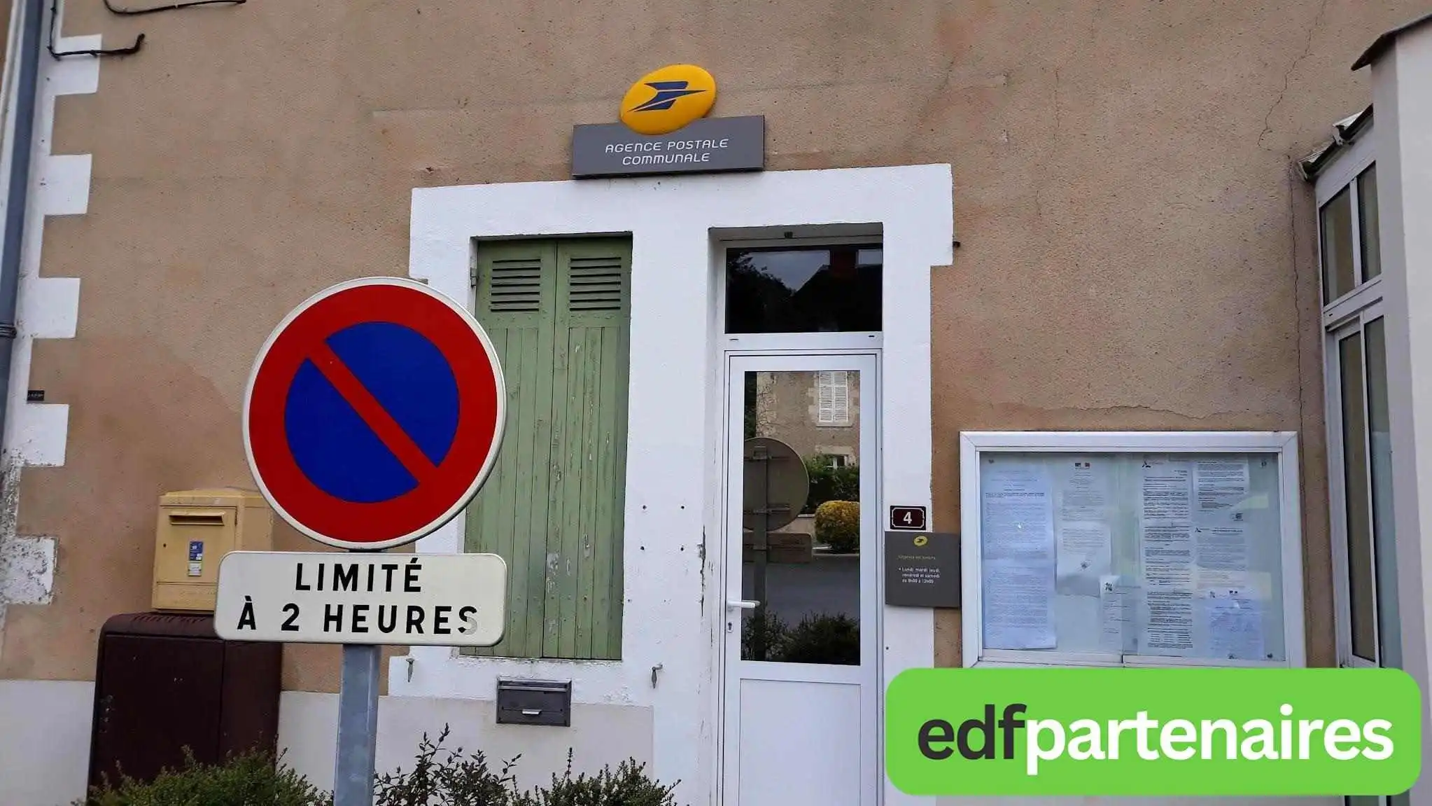 La Poste Agence Communale - 24110 Montrem La Poste Agence Communale - 24110 Montrem