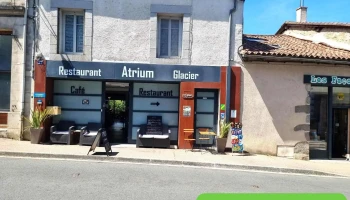 Atrium Café Restaurant - 24360 Piégut-Pluviers