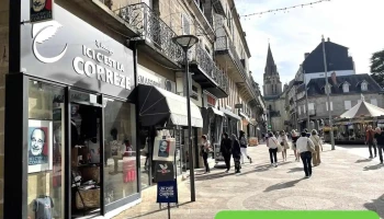Boutique Ici C’est La Corrèze, Vêtements , Cadeaux, Souvenir Chirac Store - Brive