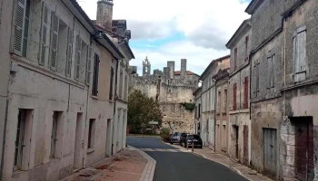 Château de Mareuil - 24340 Mareuil En Périgord