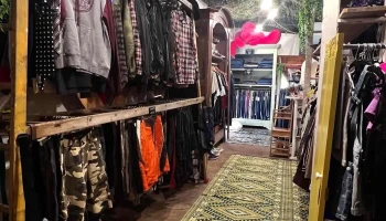 Chez Zezette Vintage Store - 33123 Le Verdon-Sur-Mer