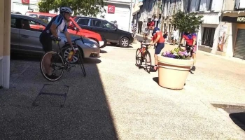 Coop - 86320 Lussac-Les-Châteaux Coop - 86320 Lussac-Les-Châteaux