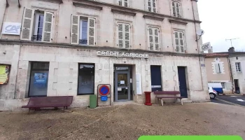 Crédit Agricole Charente Périgord - 24340 Mareuil En Périgord