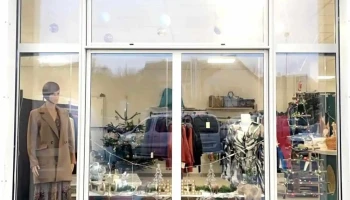 Familly Shop - 33 Rue Pierre Merlin