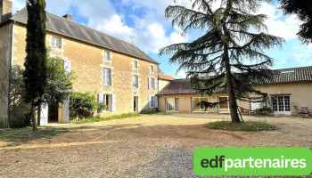 Gîte du Grand Bourneau - 86340 Nouaillé-Maupertuis Gîte du Grand Bourneau - 86340 Nouaillé-Maupertuis