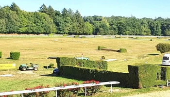Hippodrome de Pompadour - Saint-Sornin-Lavolps