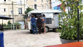 L'insolite retro-guinguette - 86500 Montmorillon