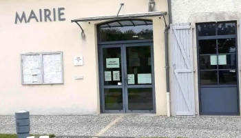 La Poste Agence Communale - 62 Rue Du Bourg