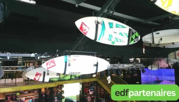 Magasin Boardriders Quiksilver Billabong Roxy Element Dc Shoes Rvca - Saint-Jean-De-Luz