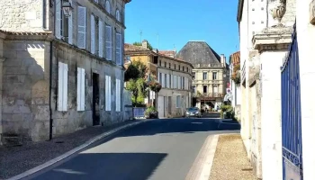 Pons Actions commerciales - 17800 Pons