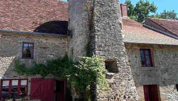 Relais de la poste de Montmagner - Arnac-La-Poste
