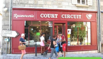 Ressourcerie Court-circuit - La boutique - 23500 Felletin