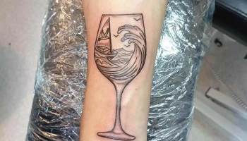 Toutentattoo-Tatoueur - 33230 Guîtres