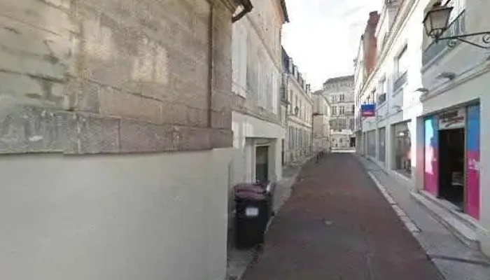 A Lombre Des Marques Angouleme Street View Et 360deg - Angoulême