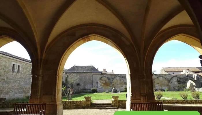 Abbaye De Charroux -  Tout - Charroux