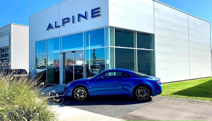 Alpine Store Bordeaux -    Rrg Distribution Automobile - Bruges