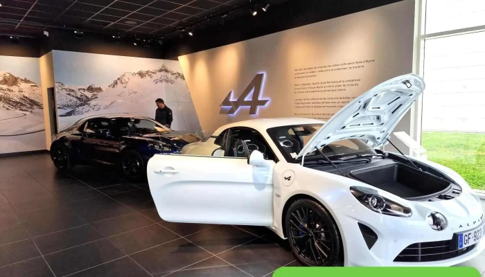 Alpine Store Bordeaux -    Rrg Tout - Bruges