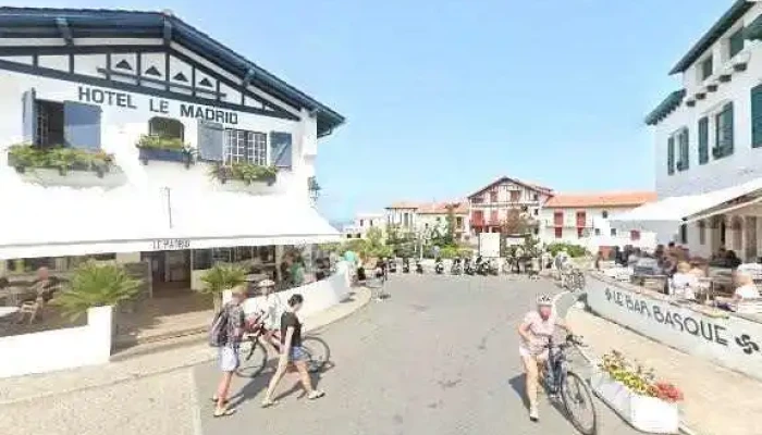 Ana Et Les Garcons Street View Et 360deg - Guéthary