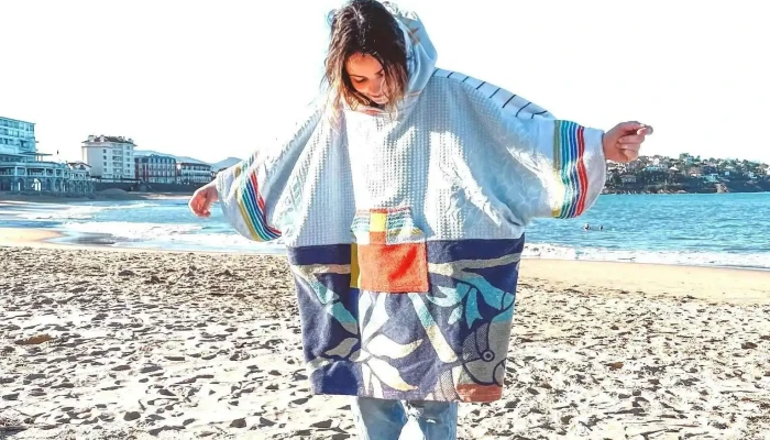 Anfibi -    La Marque Qui Equipe Tous Les Pratiquants De Locean Combinaisons Ponchos Et Accessoires Photos Du Proprietaire - Saint-jean-de-luz