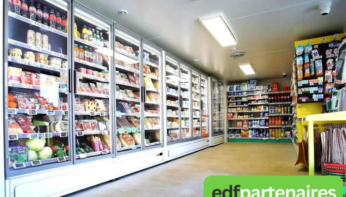 Api -    Super Superette De Essouvert Interieur - Essouvert