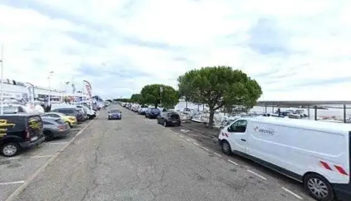Arcachon Nautic -    Les Chantiers Navals Du Bassin Darcachon   Vente Locations Bateaux Neufsoccasions Street View Et 360deg - Arcachon