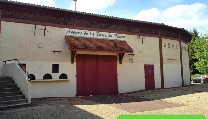 Arènes à Garlin - France