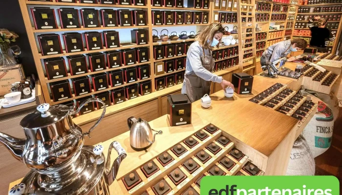 Arpana Sarl -    Atelier De Menuiserie Photos Du Proprietaire - Ascain