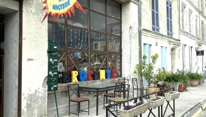 Atelier-Brocante de la Minoterie - 17120 Mortagne-Sur-Gironde