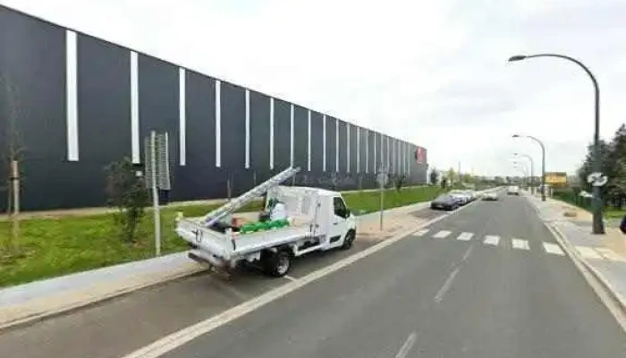 Atypik Meubles -  Street View Et 360deg - Niort