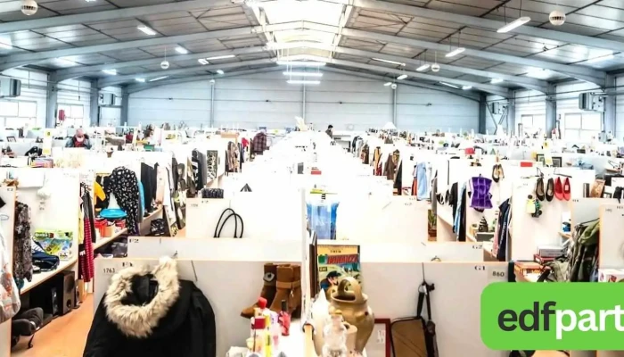 Au Vide Grenier La Rochelle Sud -    Angoulins Tout - Angoulins
