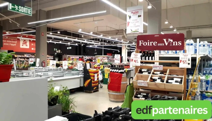 Auchan Supermarche Artigues Interieur - Artigues-près-bordeaux