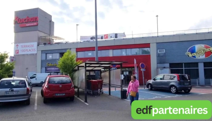 Auchan Supermarche Artigues Videos - Artigues-près-bordeaux