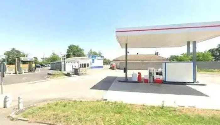 Avia -    Bussiere Poitevine Street View Et 360deg - Val-d'oire-et-gartempe