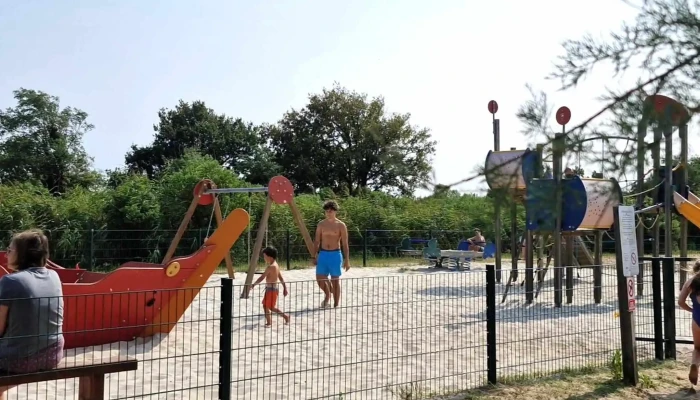 Bassin De Baignade Audenge -  Promotion - Audenge