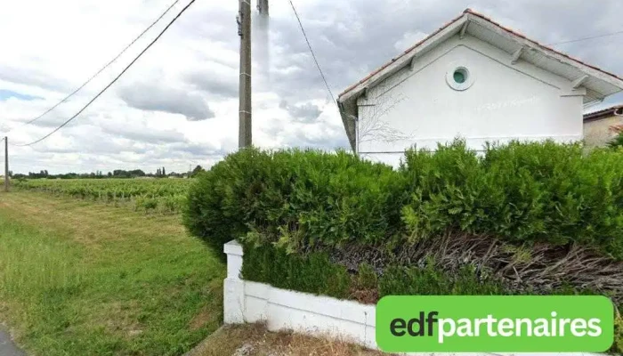 Bibliothèque de Prignac-et-Marcamps - 112 Av. Des Côtes De Bourg