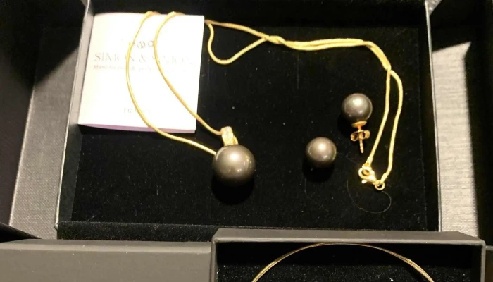 Bijoux Perles Simon Et Simon -  Bijouterie - Ascain