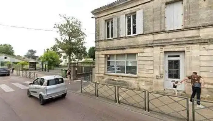 Boite A Livres Tout - Ambarès-et-lagrave