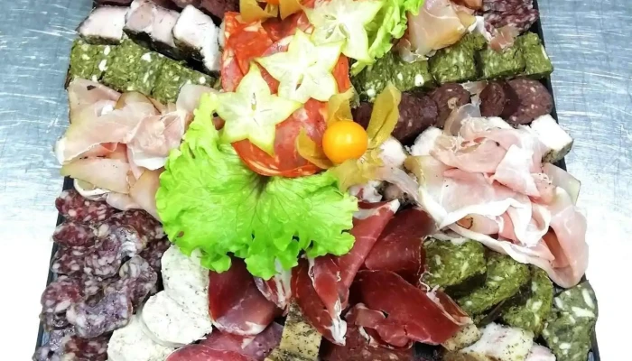 Boucherie Charcuterie La Belle Rouge -  Tout - Périgné