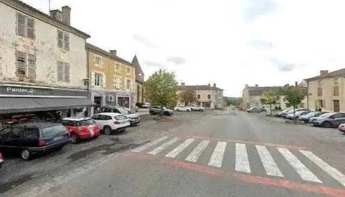 Boucherie De La Place -  Street View Et 360deg - Val-d'oire-et-gartempe