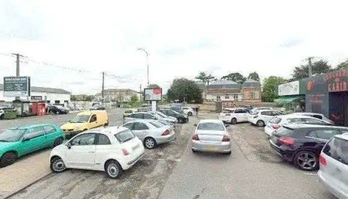 Boulangerie Le Grain De Ble Artigues -  Street View Et 360deg - Artigues-près-bordeaux