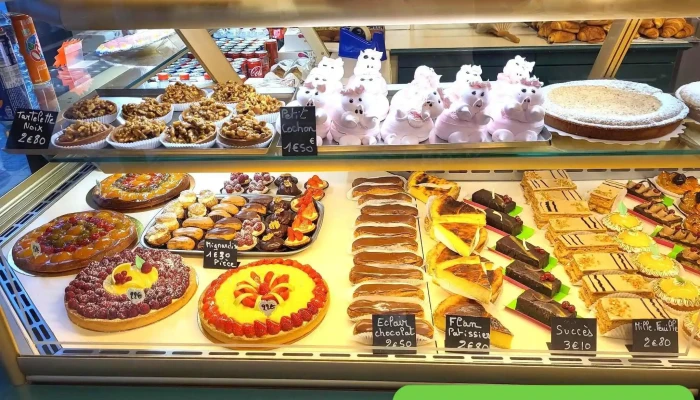 Boulangerie Patisserie Le Chant Du Pain Plats Et Boissons - Chasseneuil-sur-bonnieure