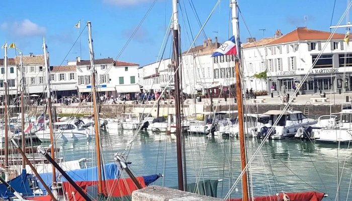 Boutique Huitres Famille Le Corre Instagram - La Flotte