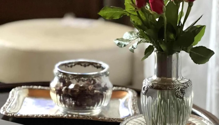 Brocante Au Bonheur Des Dames -  Magasin D Antiquites - Andernos-les-bains