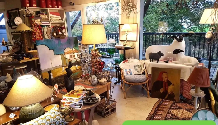 Brocante Darcangues   Boutique Lennox Tout - Arcangues