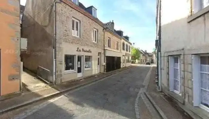 Bureau Daccueil Touristique Dauzances Et Comptoir Des Artisans Street View Et 360deg - Auzances