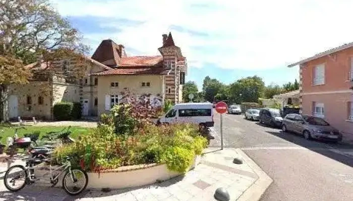 By Kids United -  Street View Et 360deg - Andernos-les-bains
