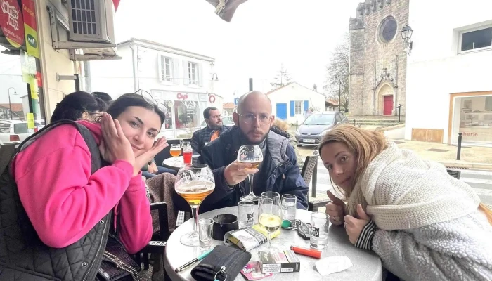 Cafe Des Charentes Bar Tabac - Angoulins