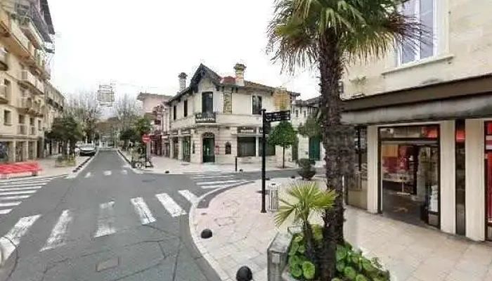Caneles Baillardran Arcachon Street View Et 360deg - Arcachon