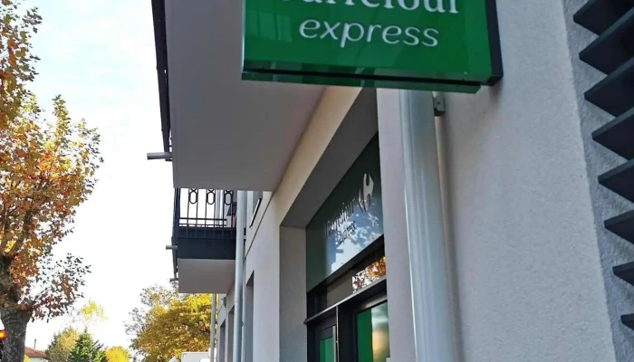 Carrefour Express -  Stationnement - Andernos-les-bains